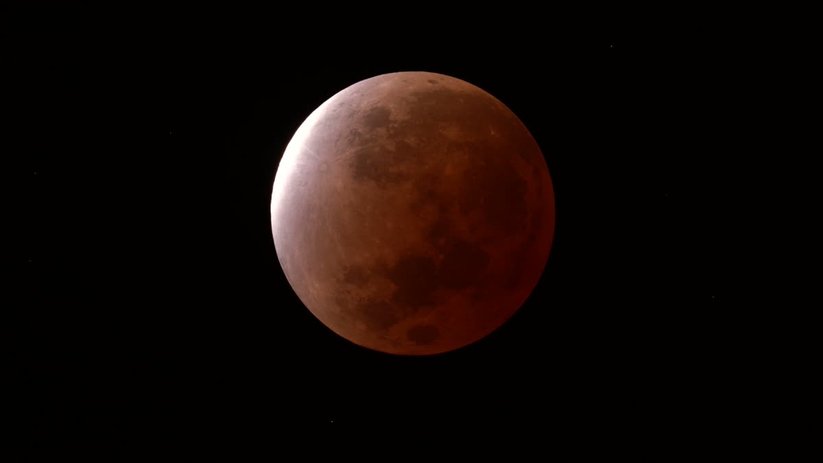 Eclipse Parcial de Luna 2021